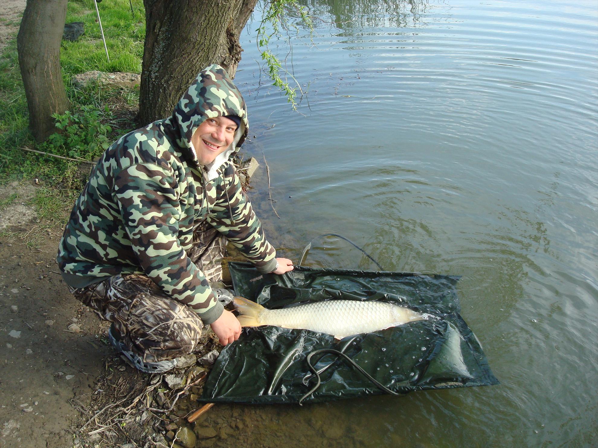 pescuit pe o balta superba - dsc07544.JPG